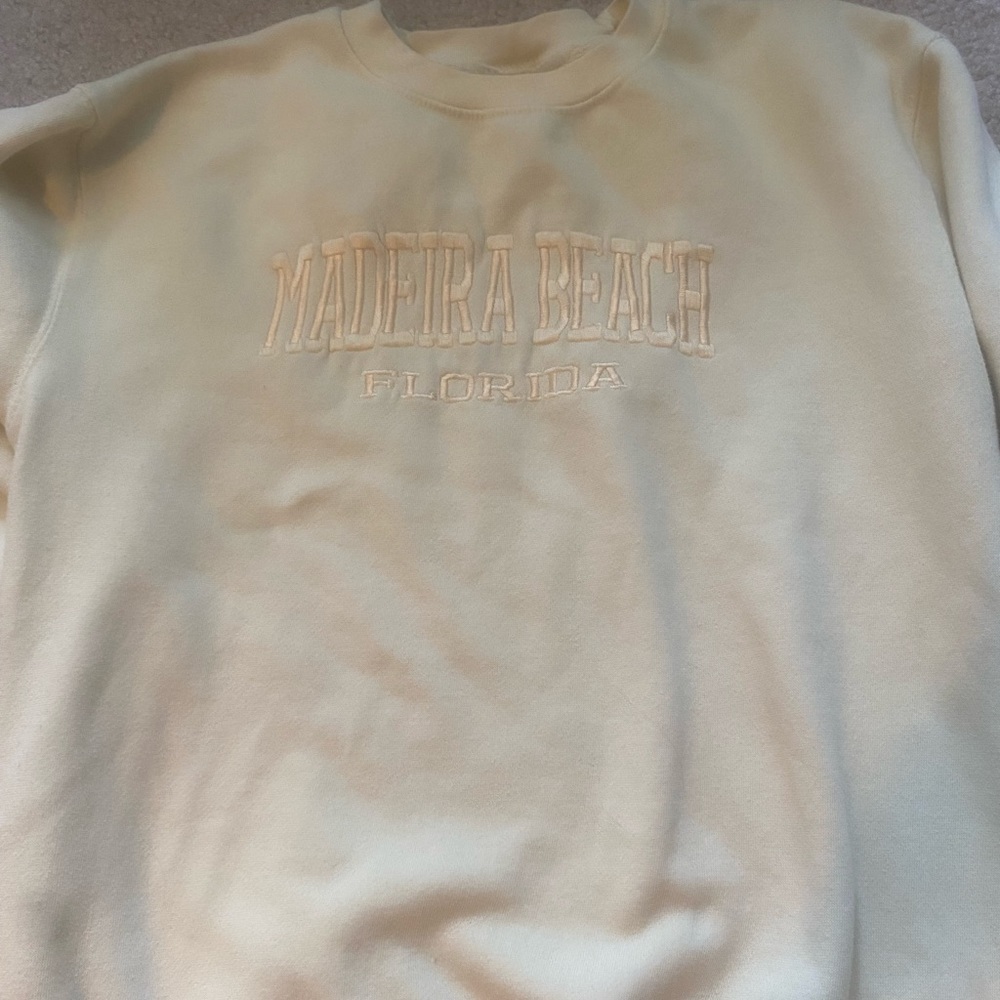 Madeira Beach Light Yellow Medium Crewneck